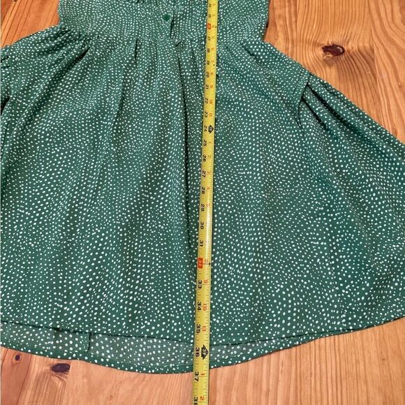 NWT THE SHIRT Rochelle Behrens The Ashby Dress Green Dotty Women’s Size SMALL - Picture 7 of 16
